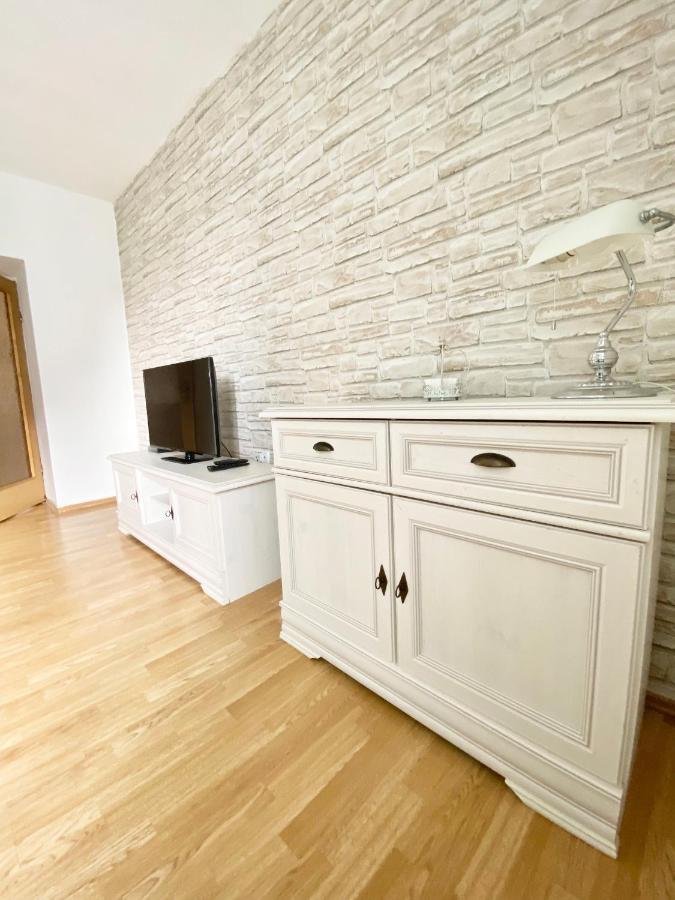 Apartment Evelina พูลา ภายนอก รูปภาพ